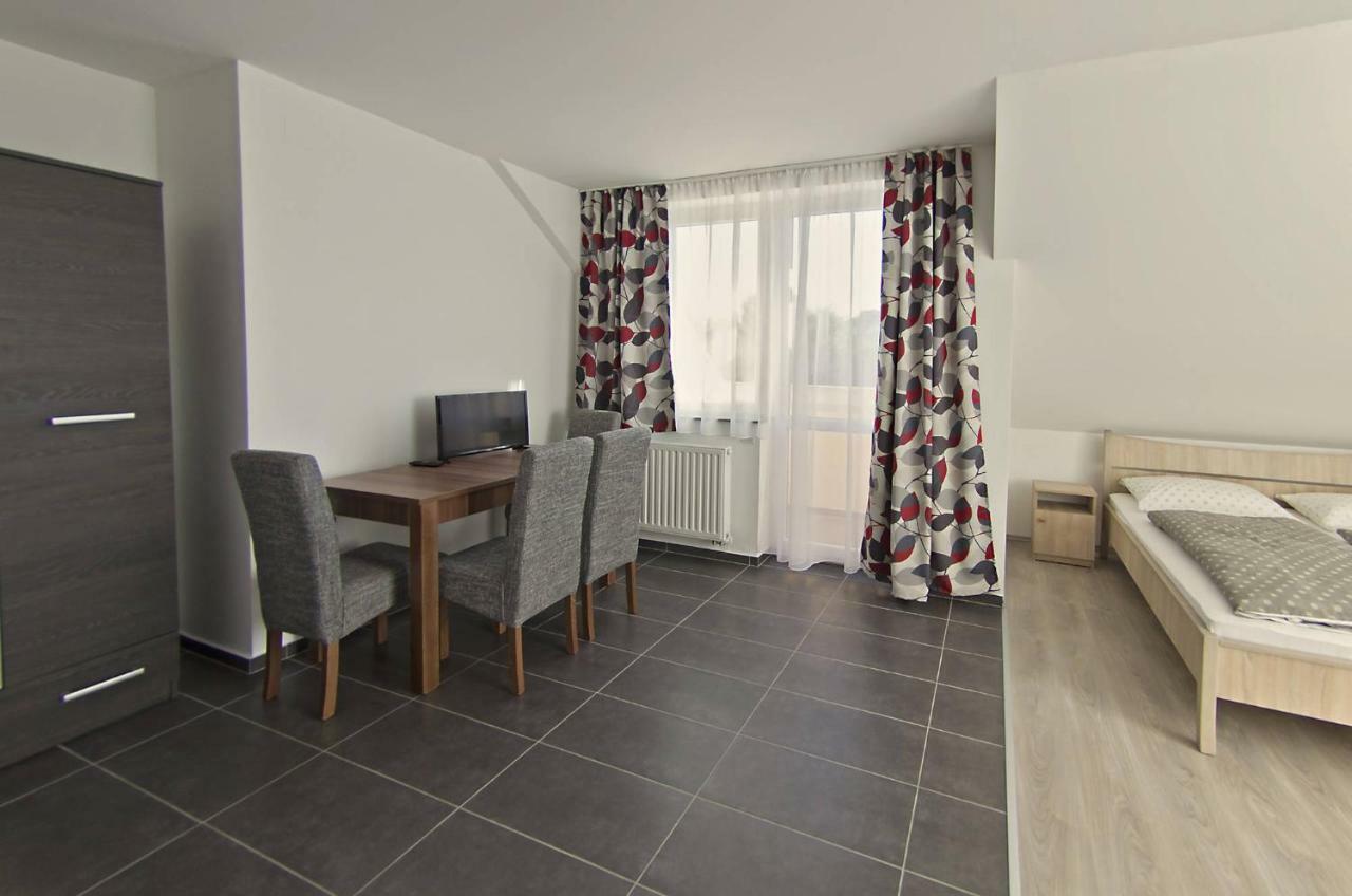 Apartman 25 Шопрон Экстерьер фото