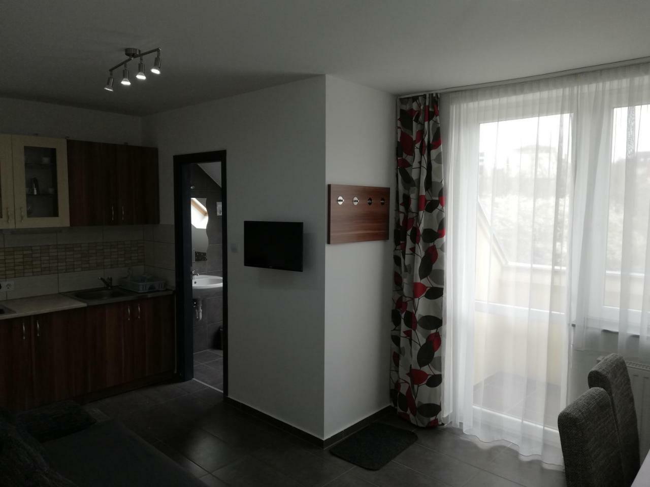 Apartman 25 Шопрон Экстерьер фото